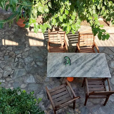 Villa Uniquelivadi