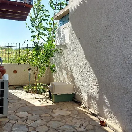Villa Uniquelivadi *